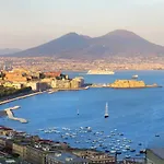 Casa Ste - San Martino, Vomero, Napoli