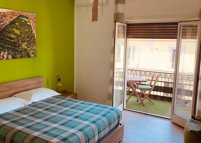 Casa Ste - San Martino, Vomero, Napoli